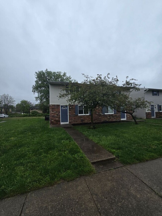 1616-1618-1618 E 25th Ave in Columbus, OH - Building Photo - Building Photo