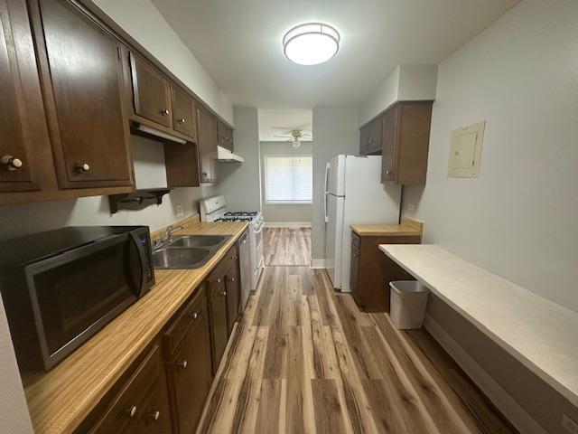 2821 Hobson Rd in Woodridge, IL - Building Photo - Building Photo