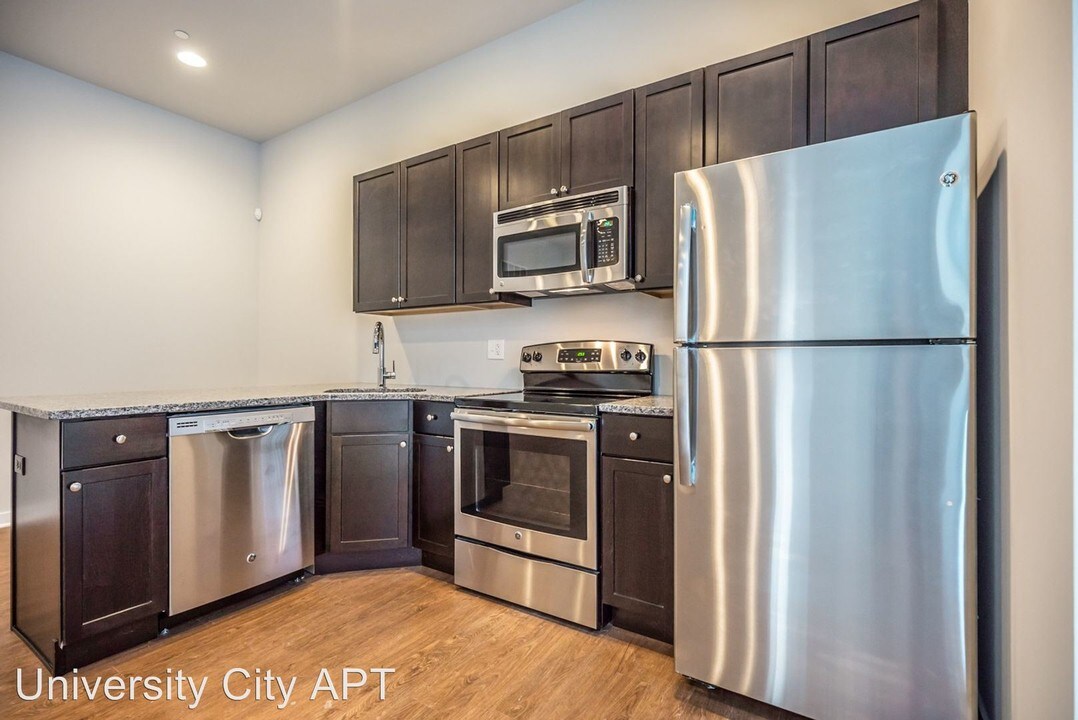 3616 Spring Garden St in Philadelphia, PA - Building Photo
