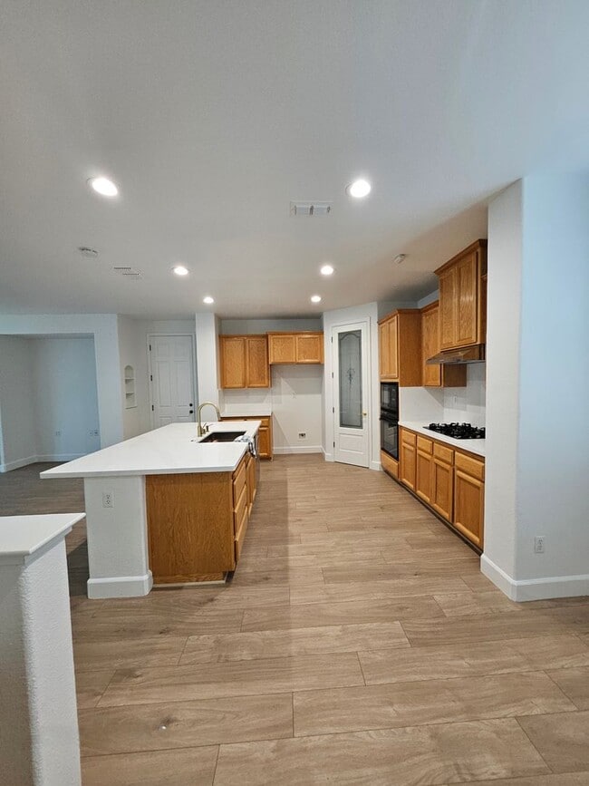 1117 Broken Spur Way in Plumas Lake, CA - Building Photo - Building Photo