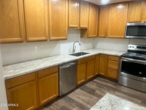 3823 N 81st Ave in Phoenix, AZ - Building Photo - Building Photo