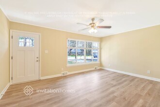 1300 Shannonhouse Dr in Charlotte, NC - Building Photo - Building Photo