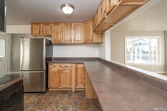 1003 W Columbia Ave in Moses Lake, WA - Building Photo - Building Photo