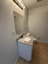 305 W Seminary St in Vevay, IN - Foto de edificio - Building Photo