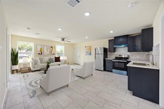 14704 O Hara Dr in Houston, TX - Building Photo - Building Photo