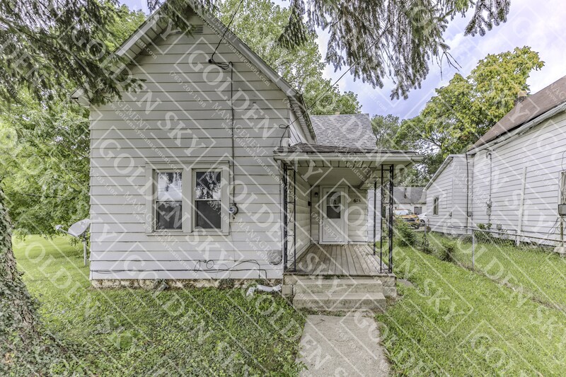 628 W Memorial Dr in Muncie, IN - Foto de edificio