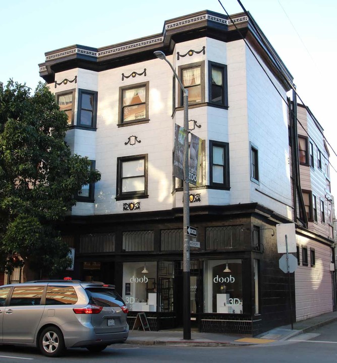 225-235 Gough St in San Francisco, CA - Foto de edificio