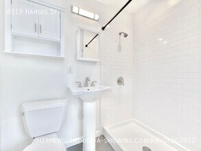 8519 Hargis St in Los Angeles, CA - Building Photo - Building Photo