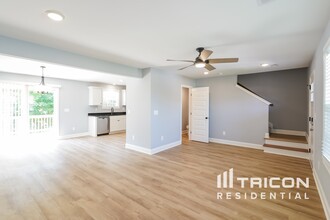 399 Green Hills Dr in Springfield, TN - Building Photo - Building Photo