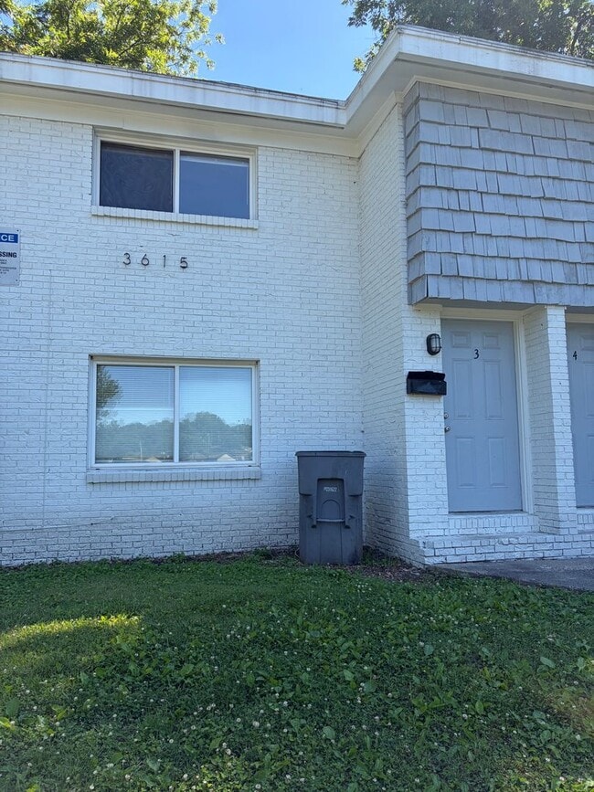 property at 3615 Glenwood Dr