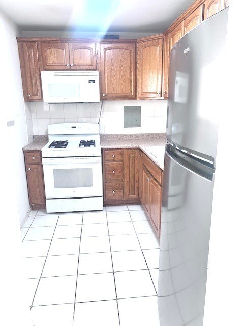 1450 E 55th Pl in Chicago, IL - Building Photo - Building Photo