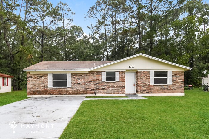 5393 Tubman Dr S in Jacksonville, FL - Building Photo