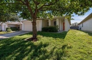 1429 Poppy Seed Ln in Austin, TX - Building Photo