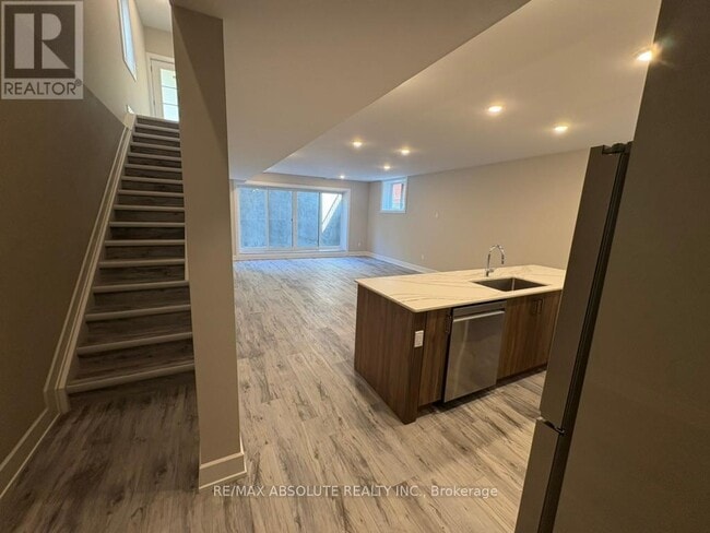 615 Parkview Rd in Ottawa, ON - Building Photo - Building Photo