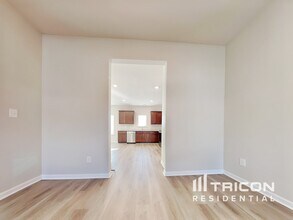 108 Oliver Dr in Locust Grove, GA - Building Photo - Building Photo