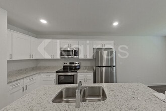 142 Western Red Cedar Dr in Springfield, GA - Foto de edificio - Building Photo