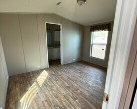 4801 Goldfield Dr in San Antonio, TX - Building Photo - Building Photo