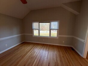 405 Avent Cir in Holly Springs, NC - Building Photo - Building Photo