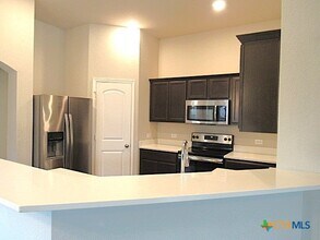 613 Hobby Rd in Copperas Cove, TX - Foto de edificio - Building Photo