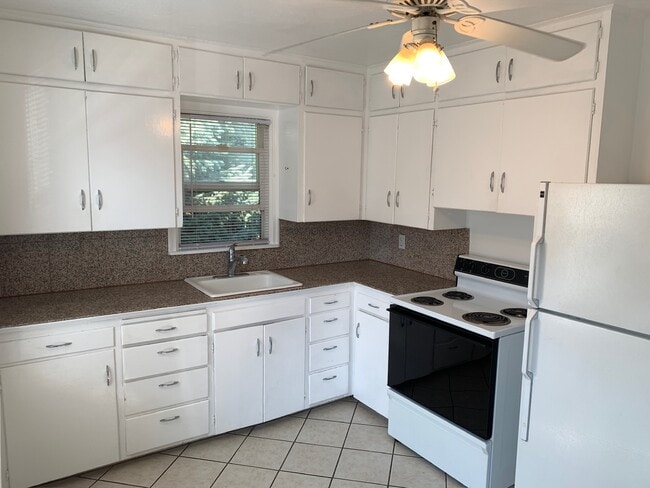 565 E Center St in Springville, UT - Building Photo - Building Photo