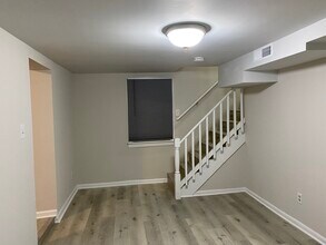 563 Pennington Ave in Havre De Grace, MD - Building Photo - Building Photo