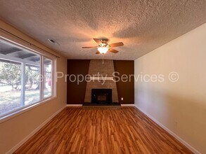 15216 NE 42nd St in Vancouver, WA - Building Photo - Building Photo