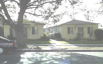 440-442 E Angeleno Ave in Burbank, CA - Building Photo - Building Photo