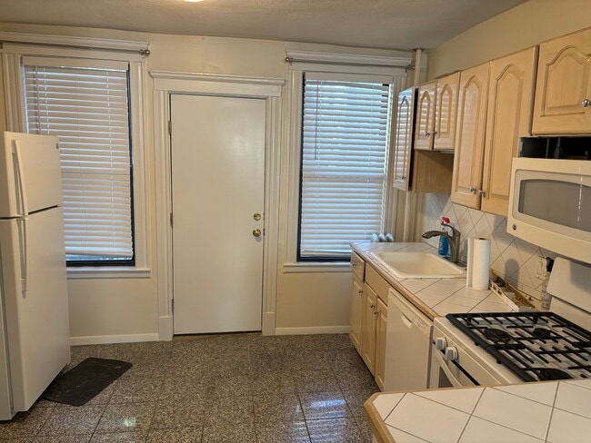 6 Bellvista Rd, Unit 1