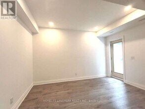 12 Persica St in Richmond Hill, ON - Building Photo - Building Photo