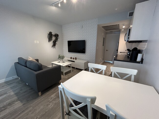 1035 Euclid Ave, Unit 27 in Miami Beach, FL - Building Photo - Building Photo