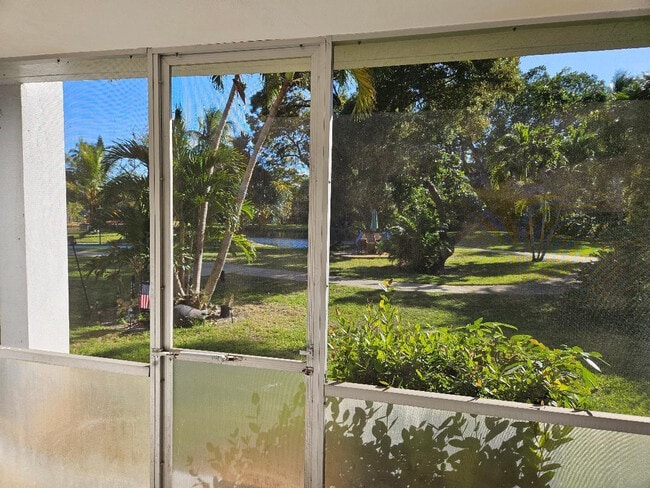 777 SE 2nd Ave in Deerfield Beach, FL - Building Photo - Building Photo