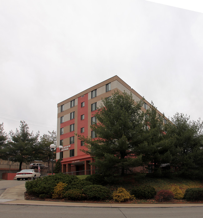 Beechview Manor in Pittsburgh, PA - Building Photo - Building Photo