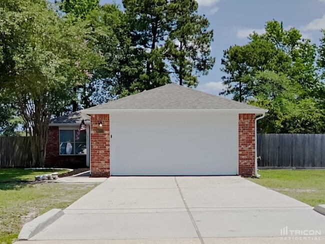 16333 Sun View Ln in Conroe, TX - Building Photo - Building Photo