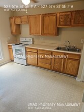 527 5th St SE, Unit 527 5th St SE # A in Roanoke, VA - Building Photo - Building Photo