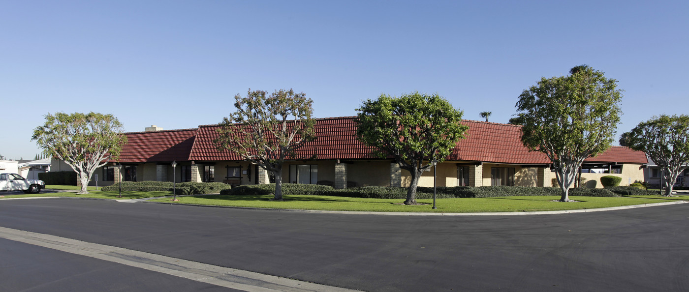 Rancho Fullerton in Fullerton, CA - Building Photo