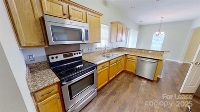 9550 Scotland Hall Ct in Charlotte, NC - Building Photo - Building Photo