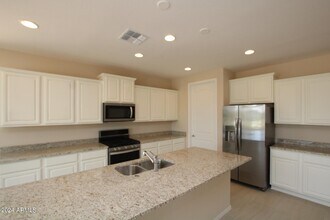 20363 N Wagner Wash Dr in Buckeye, AZ - Building Photo - Building Photo