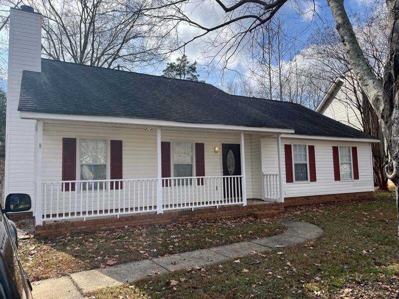 7904 Glencannon Dr in Charlotte, NC - Building Photo