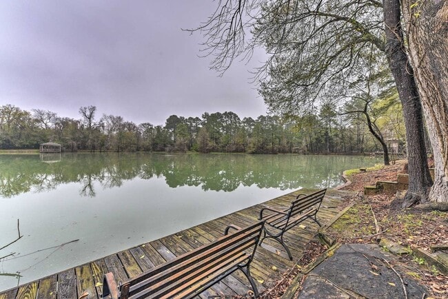12658 Briar Patch Dr in Houston, TX - Building Photo - Building Photo