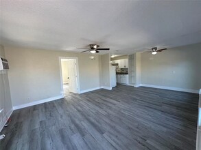 13017 Vickie Ln in Houston, TX - Building Photo - Building Photo