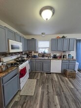 603 Circle Dr in Coal City, IL - Building Photo - Building Photo