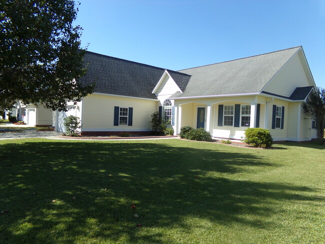 property at 104 Conner Grant Rd