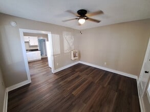 22 First St in Eureka Springs, AR - Building Photo - Building Photo