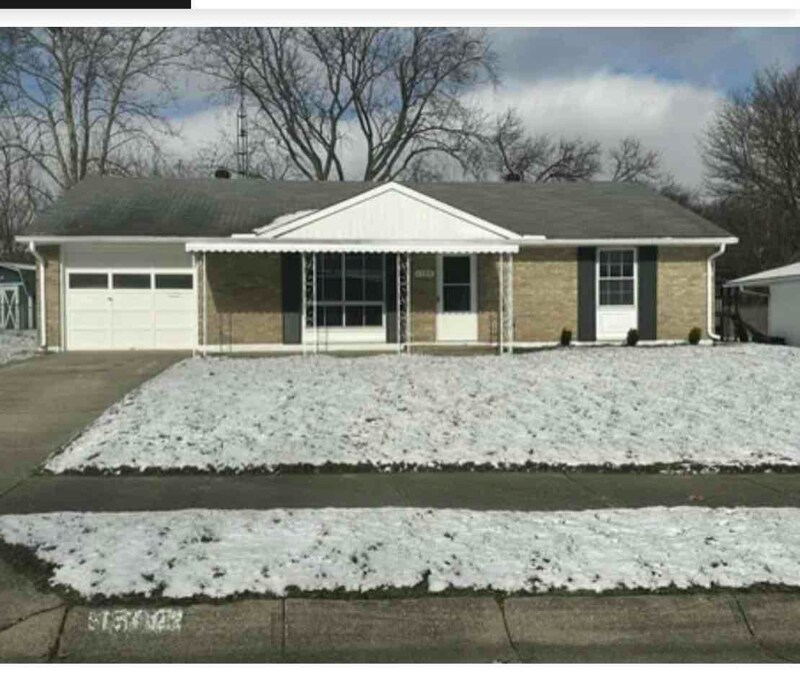 1500 Hyannis Dr in Springfield, OH - Building Photo