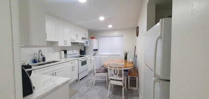 2630 Gail Av in Port Coquitlam, BC - Building Photo - Building Photo
