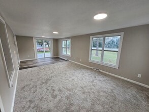 N16086 County Rd G in Nekoosa, WI - Building Photo - Building Photo