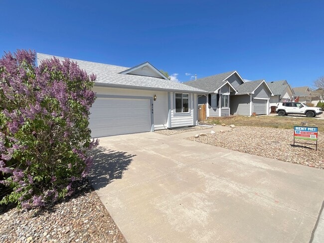 8166 Telegraph Dr in Colorado Springs, CO - Building Photo - Building Photo