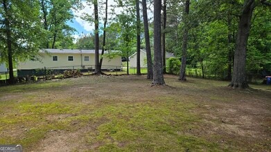 9127 Thrash St SW in Covington, GA - Building Photo - Building Photo