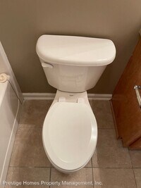 51 Courtyard Way photo'