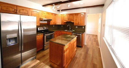 3784 Strathmoor Cir in Virginia Beach, VA - Building Photo - Building Photo